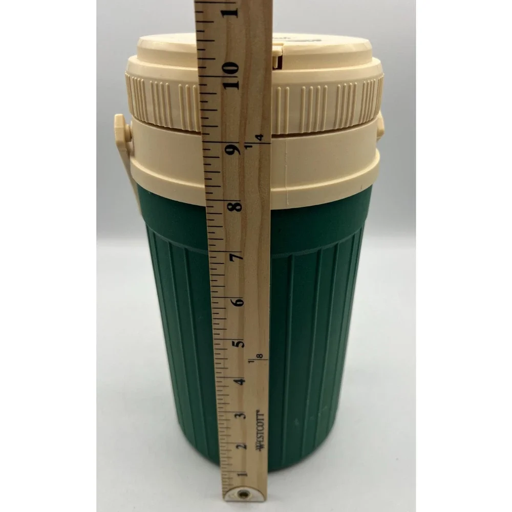 Vintage Igloo Explorer 3M ScotchBlok Half Gallon Water Cooler Jug Green